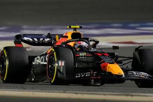 Marko sobre monoplaza de Checo y Verstappen: 'No llegaba combustible a su motor'