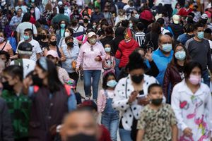 México inició 2022 con 9 mil 193 nuevos casos de Covid-19 y 97 fallecimientos