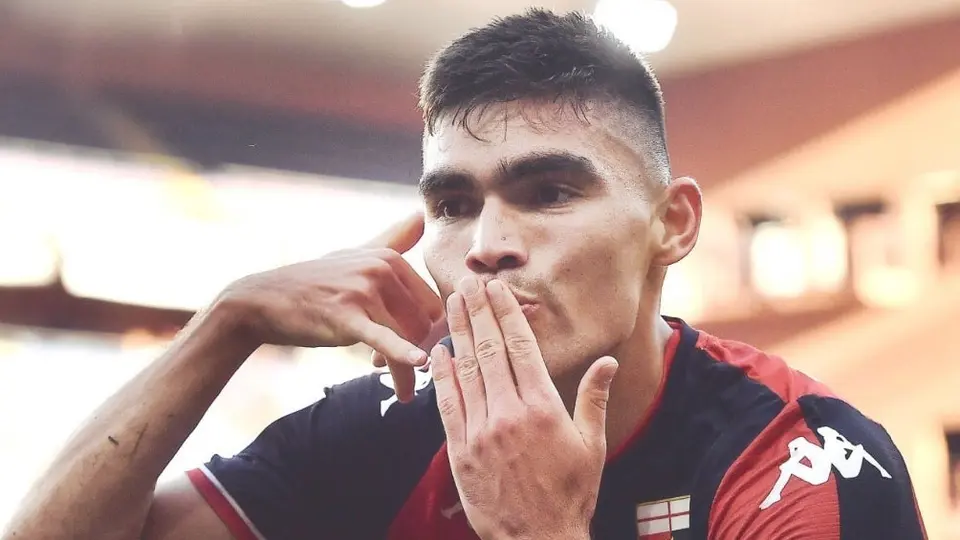 Johan Vásquez, dentro de los líderes de recuperación de la Serie A