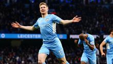 Kevin de Bruyne: Pequeño aficionado rompió en llanto al recibir la playera del jugador