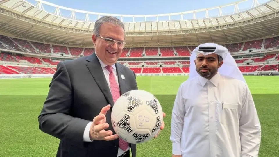 Marcelo Ebrard: Realizó visita a estadio mundialista de Qatar 2022