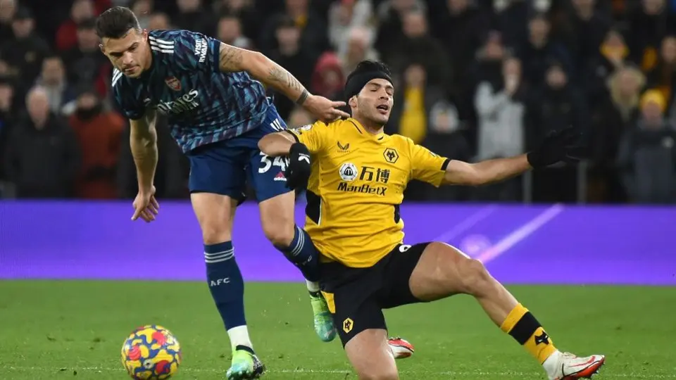 Raúl Jiménez: Wolves perdieron en casa ante el Arsenal por la mínima diferencia