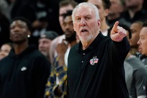 Popovich, entrenador con más victorias en la historia de la NBA