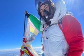 Juan Martínez, alpinista mexicano, rompió récords mundiales tras conquistar la cima del Everest