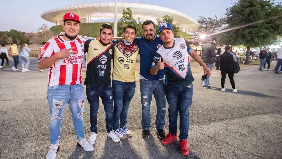 Clásico sin colores, un éxito en el Estadio Akron