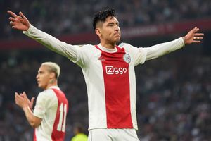 Edson Álvarez: Acaparó reflectores tras regalarle su playera a un pequeño fan del Ajax