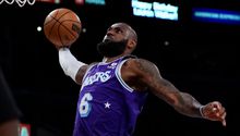 LeBron James: Primer jugador de la NBA con 30 mil puntos, 10 mil asistencias y 10 mil rebotes