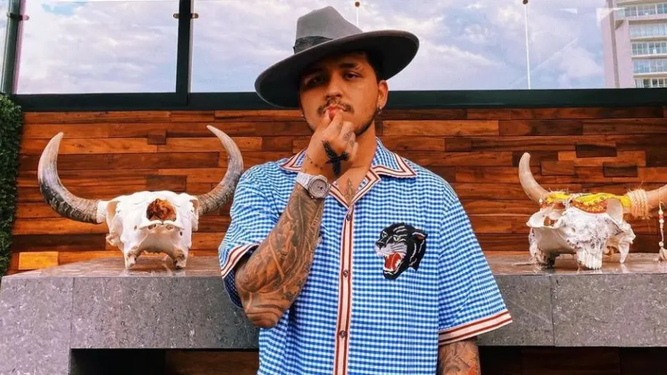 Christian Nodal: Estrenó 'Girasol', canción dedicada a J Balvin