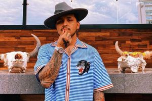 Christian Nodal: Estrenó 'Girasol', canción dedicada a J Balvin