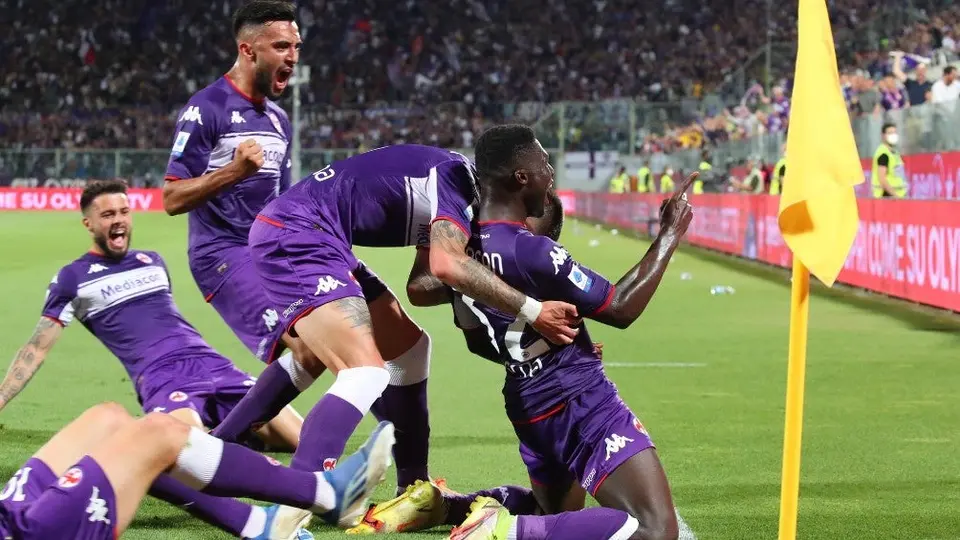 Serie A: Fiorentina venció a la Juventus y disputará Conference League