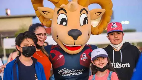 Cimarrones de Sonora realizó su primer Festival de Futbol con aficionados