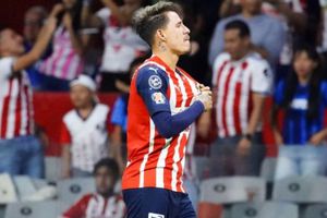 Chivas: Chicote Calderón celebró su boda y se echo un 'palomazo'
