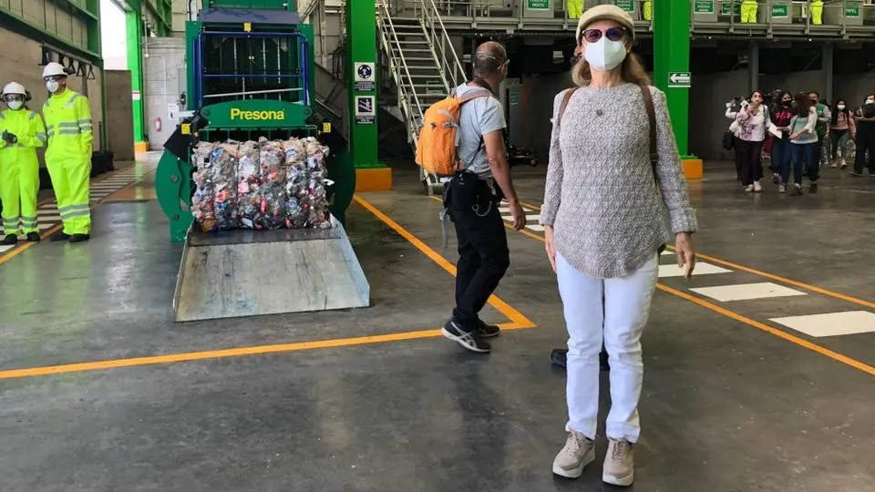 Denuncian a subsecretaria del Sectei por atropellar y abandonar a ciclista