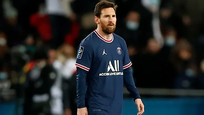Video: Messi y Antonela pasean por las calles de Miami escuchando a María Becerra