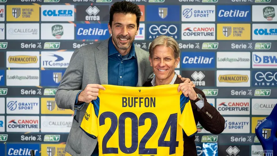 Gianluigi Buffon renovó contrato con el Parma de la Serie B; jugará hasta los 46 años