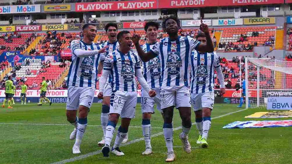 Video: Avilés Hurtado anotó un golazo de chilena en partido vs Necaxa