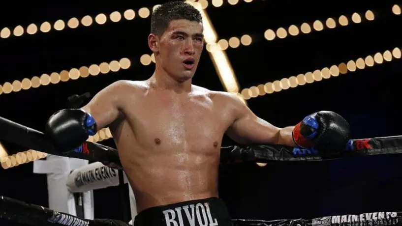 Canelo Álvarez: Bivol aseguró que no se siente inferior pese a no ser el favorito