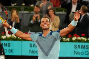 Rafael Nadal regresó a la pista tras seis semanas y vence a Kecmanovic
