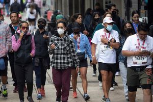 CDMX: Claudia Sheinbaum descartó cambio de semáforo a pesar de alza en contagios de covid-19
