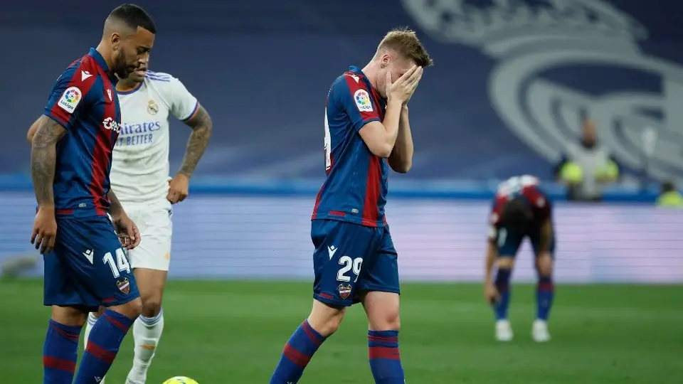 LaLiga: Real Madrid goleó al Levante y lo sentenció al descenso