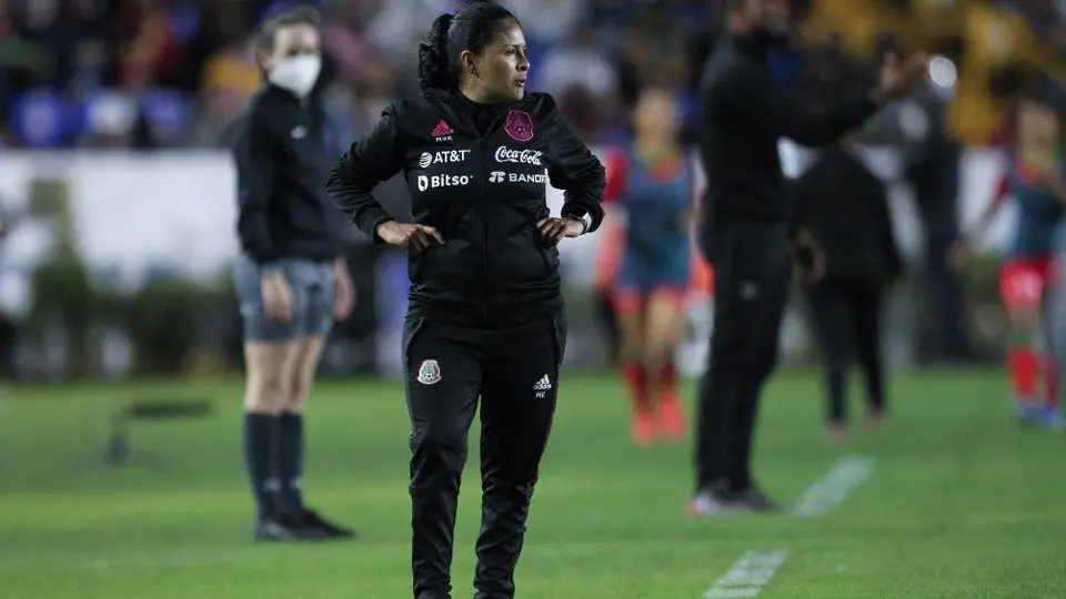 Mónica Vergara: 'No minimizamos a ningún rival, debemos mejorar la finalización'