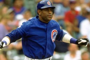 Sammy Sosa es investigado por corrupción administrativa