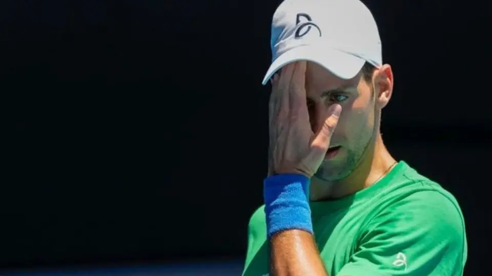 Djokovic, inconforme tras perderse Abierto de Australia: 'Estoy profundamente decepcionado'