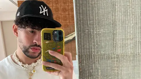 Bad Bunny la rompe en tendencias durante el estreno de 'Un verano sin ti'
