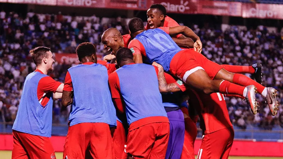 Qatar 2022: Canadá sigue de líder del Octagonal;  venció y casi eliminó a Honduras