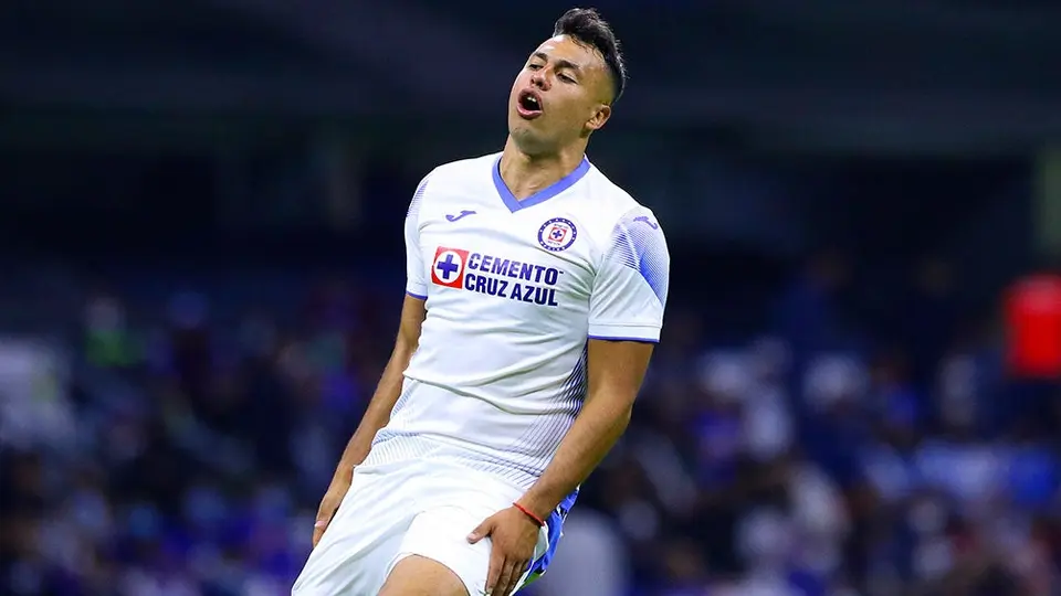Cruz Azul cayó ante Puebla y ligó su tercera derrota al hilo en el Azteca