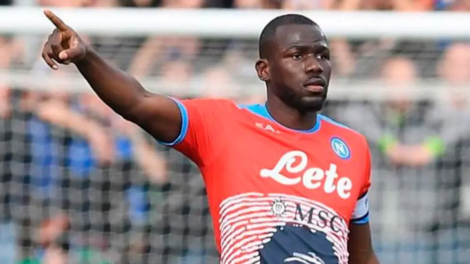 Chucky Lozano: Atalanta condenó cánticos racistas contra Koulibaly