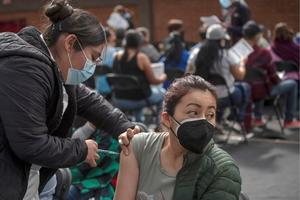 México registró 43 mil 99 nuevos casos de Covid-19; muertes sumaron 829