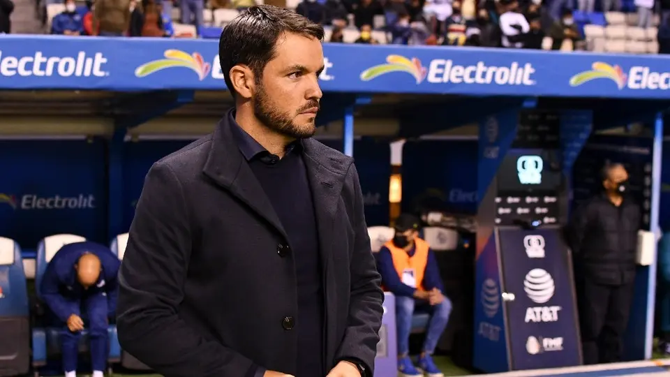 Nicolás Larcamón no minimizó a Tano Ortiz por no tener experiencias en Liguillas
