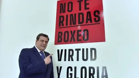 CMB y Lotería Nacional inauguraron exposición en homenaje al boxeo mexicano