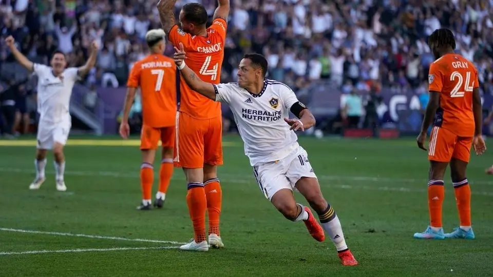 Chicharito Hernández: Sentenció la victoria del Galaxy sobre el New York City