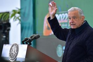 AMLO: 'Mi sueño era jugar beisbol'