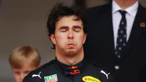 Checo Pérez: Se ‘llevó’ una paloma en el GP de Mónaco