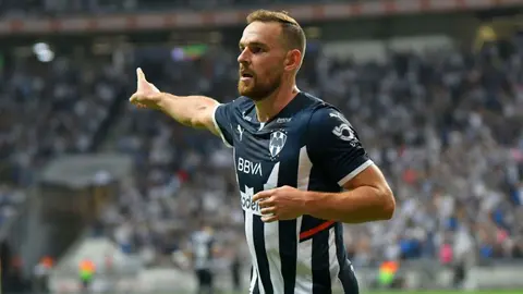 Rayados: Anunció oficialmente la salida de Vincent Janssen