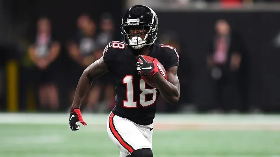 NFL: Calvin Ridley, suspendido de la temporada 2022 por realizar apuestas