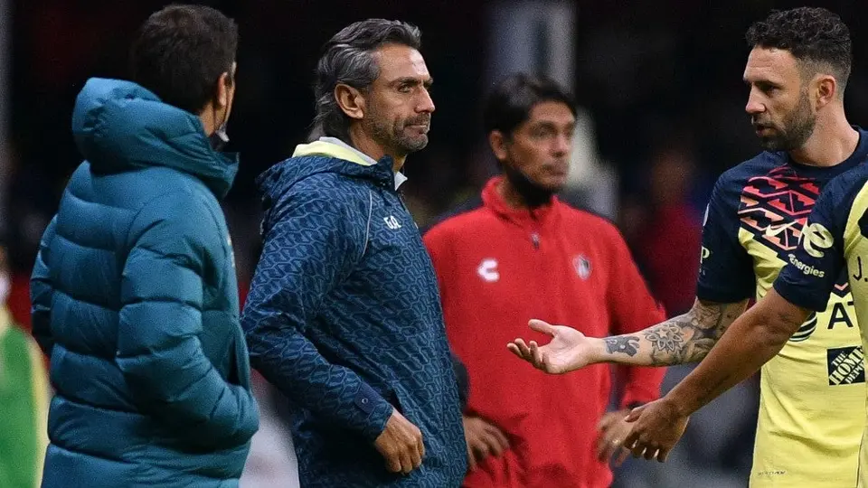 Gil Adame criticó el arbitraje de Marco Ortiz: 'En América debes pasar por encima de todos'