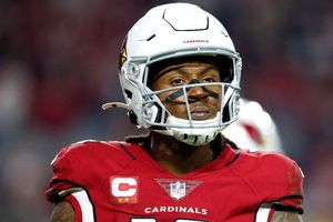 NFL: DeAndre Hopkins, suspendido seis partidos por dopaje