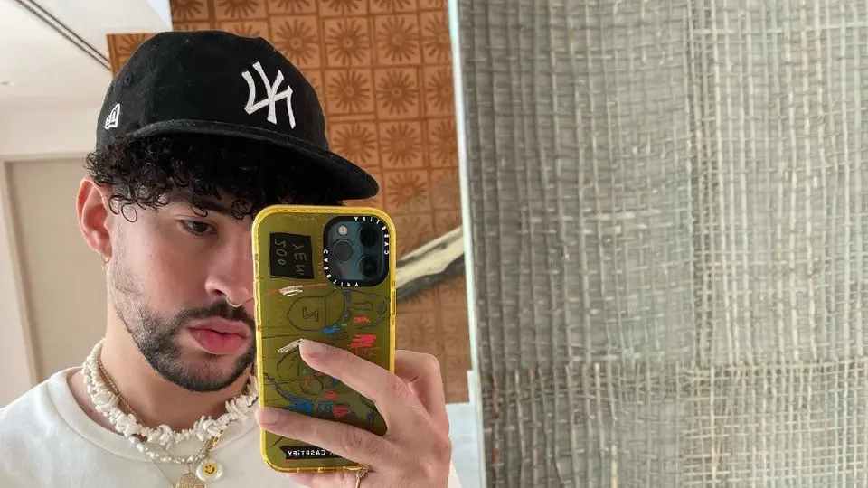 Bad Bunny: Usuarios inundan con memes por 'kilométrica' fila virtual en Ticketmaster