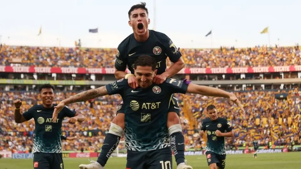 América apagó el Volcán tras derrotar a Tigres y se mete entre los primeros cuatro