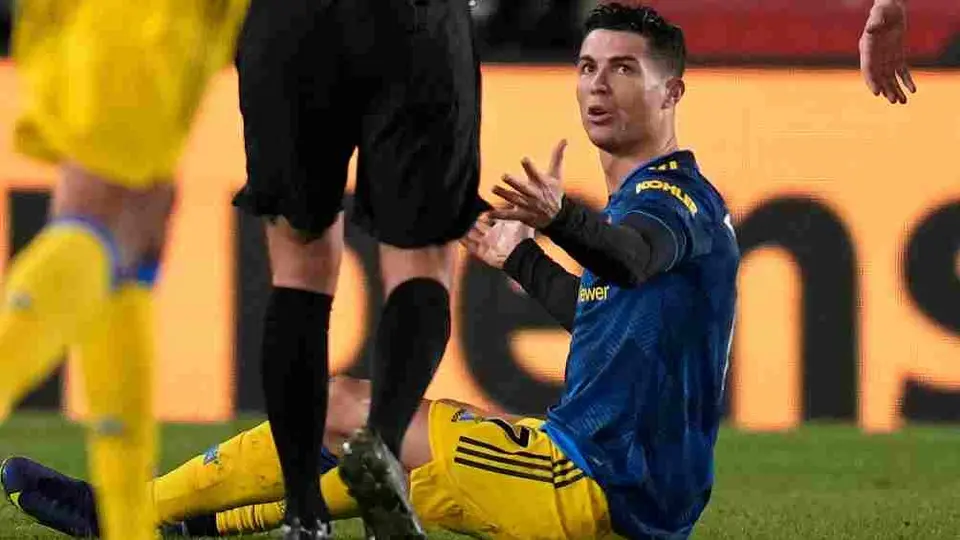 Critican a Cristiano Ronaldo tras berrinche: ‘Su ego ofreció un espectáculo innecesario’