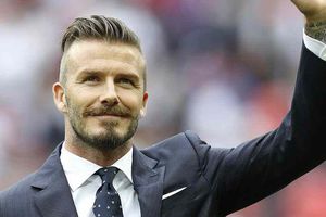 David Beckham: Suéteres navideños del exfutbolista y su esposa causaron furor en redes sociales
