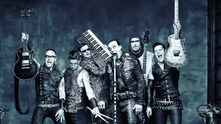 Rammstein grabará en español 'Entre dos tierras' de los Héroes del Silencio