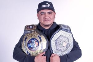 Aczino regresó a FMS México con una victoria directa ante Garza