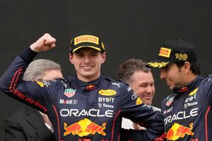 Checo Pérez: 'Este 1-2 en estas condiciones es un gran resultado para Red Bull'