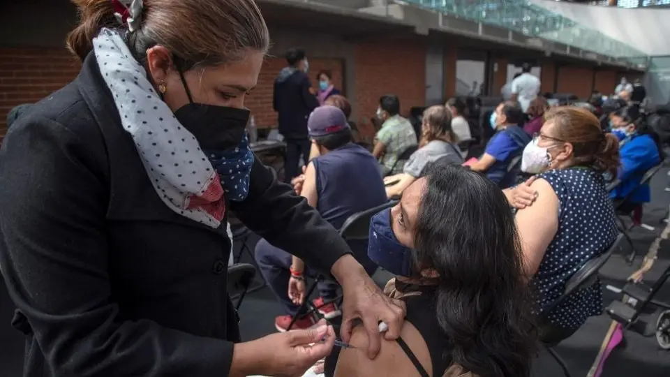 México registró 35 mil 243 nuevos casos de Covid-19; muertes sumaron 588
