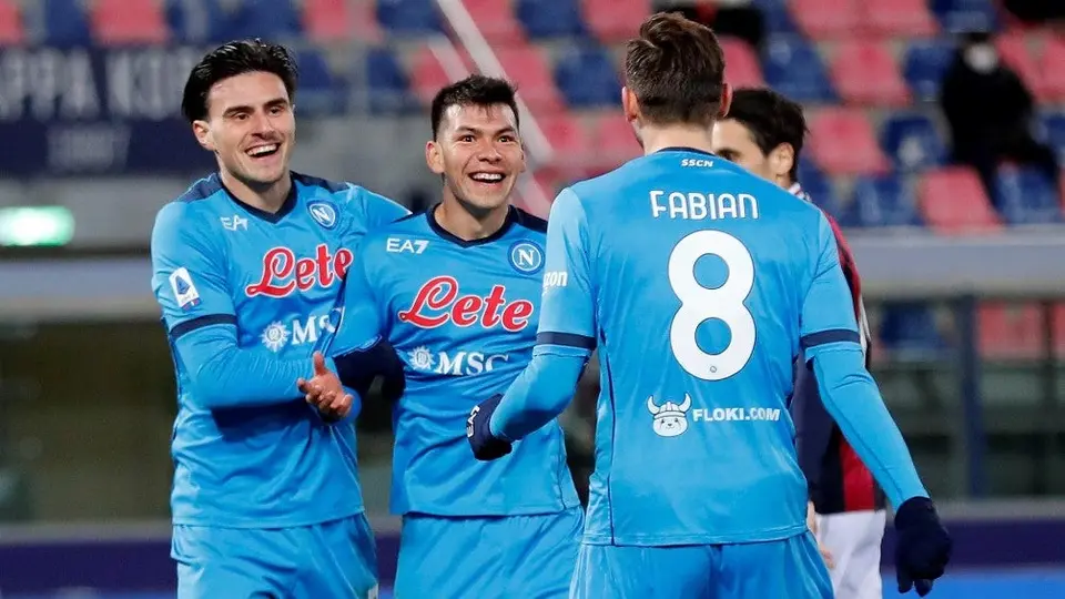 Chucky Lozano: Napoli venció al Bologna con dos goles del mexicano